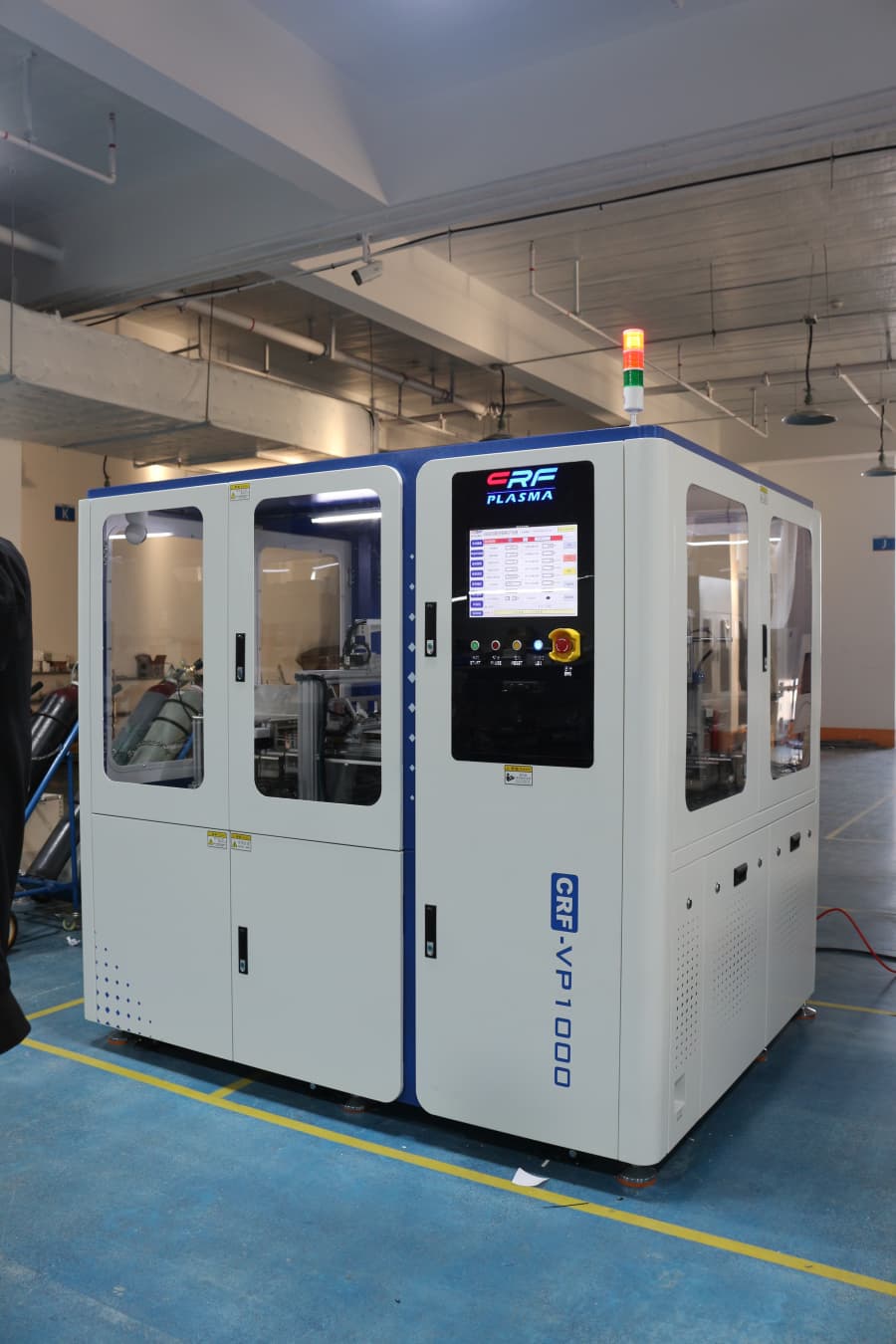 诚峰智造在线式真空等离子系统(左进右出)实现汽车传感器产线智能化升级(图3) IMG_6443.jpg