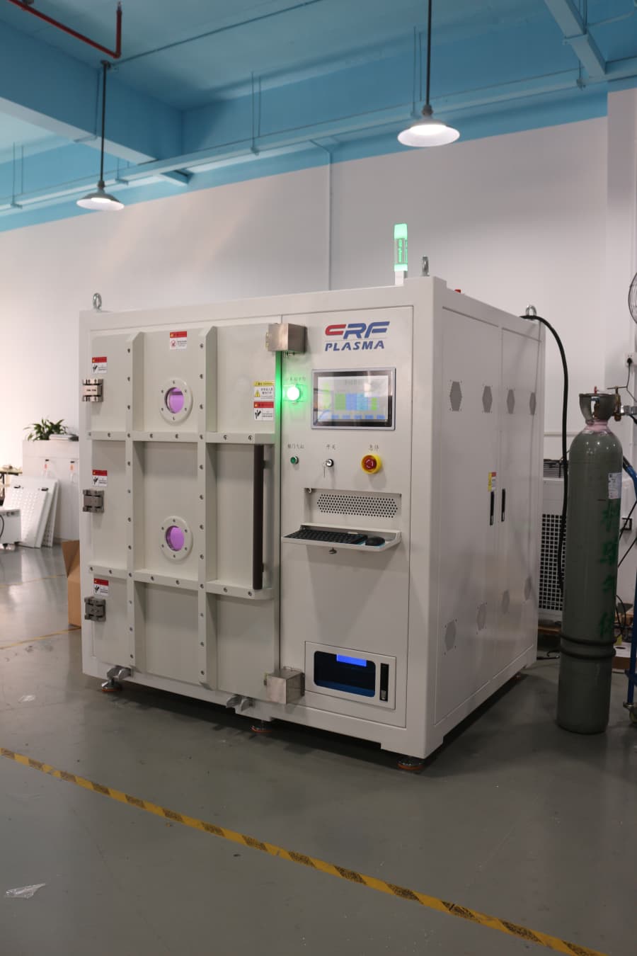 诚峰智造1400L大型真空等离子系统助力风电行业突破超大部件处理瓶颈(图3) IMG_6224.jpg