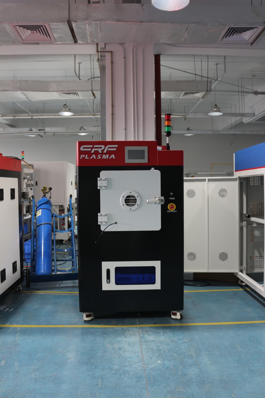 诚峰智造真空等离子(黑红)双色处理系统实现汽车内饰件环保涂装新突破(图3) IMG_6219.jpg