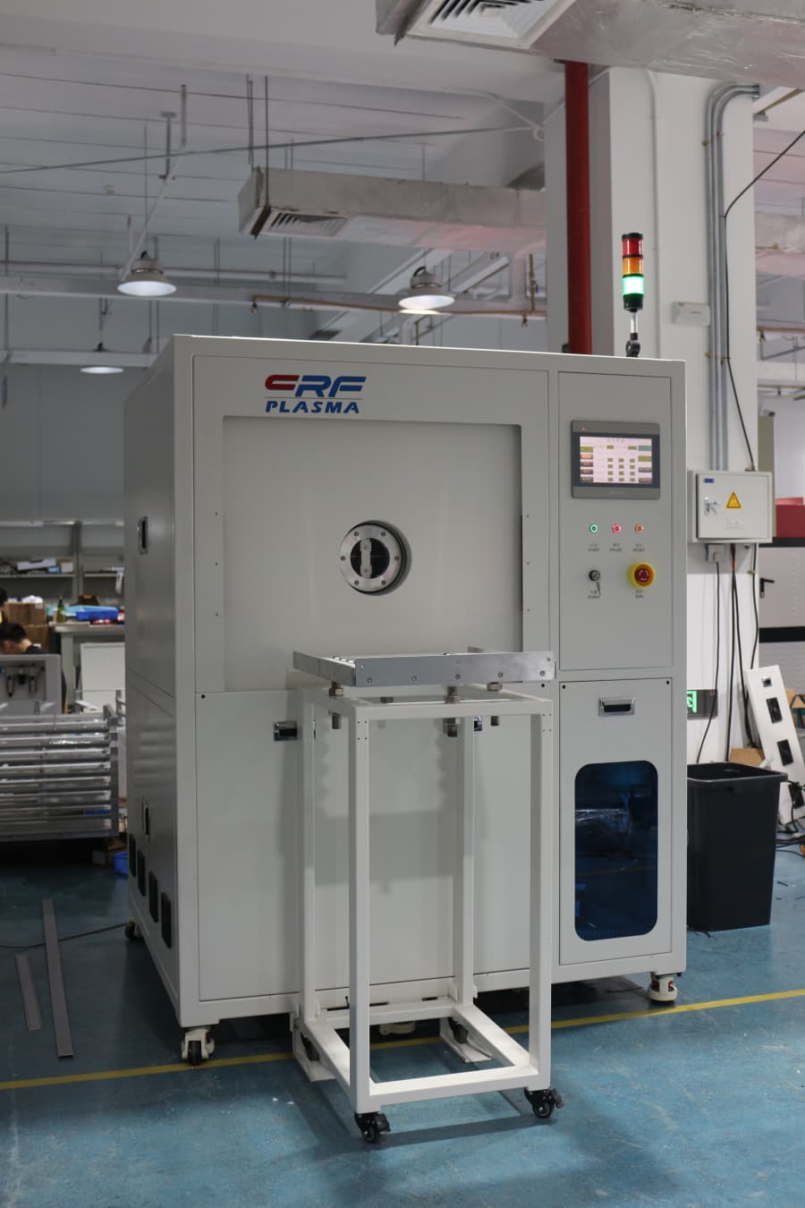 诚峰智造自动上下料真空等离子系统实现汽车传感器智能制造升级(图2) IMG_6127.jpg