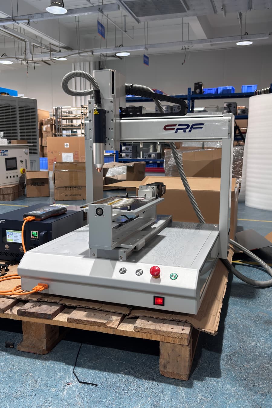 诚峰智造三轴等离子清洗机实现精密医疗器械三维全方位处理(图2) 微信图片_20251105165926_454_1.jpg